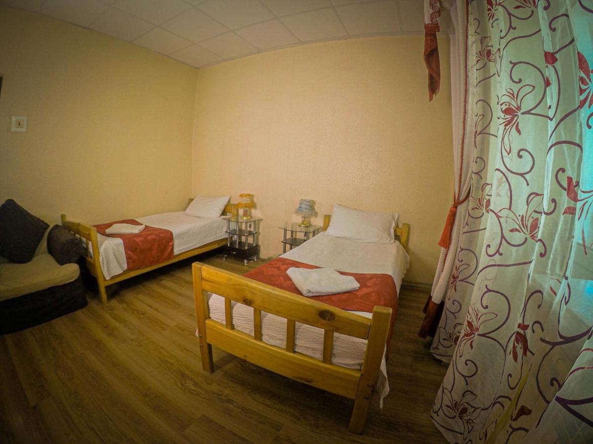 Lg53 Tour & Hostel Ułan Bator Zewnętrze zdjęcie